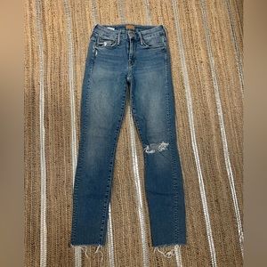 MOTHER Looker Ankle Fray jeans